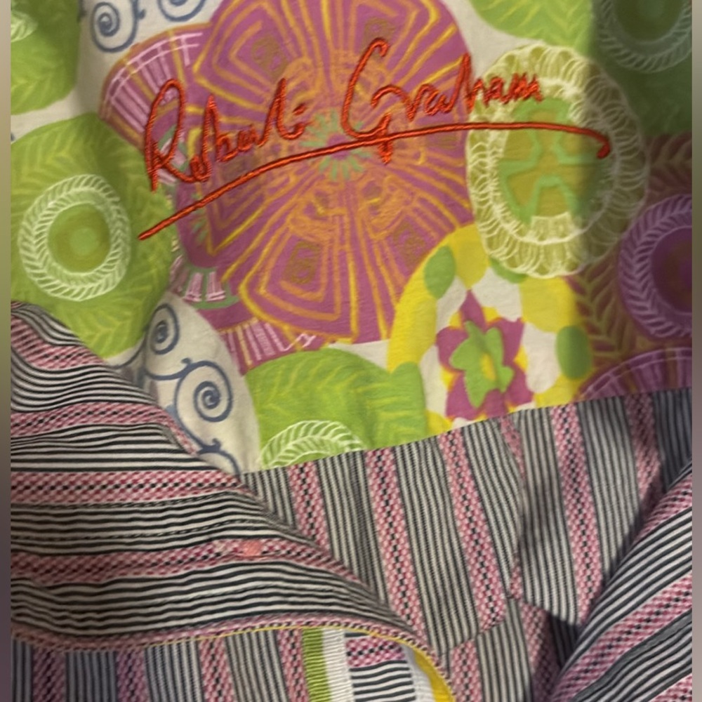 Robert Graham men’s button down shirt.